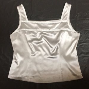 Doncaster Silver tank metallic trim